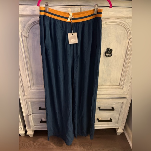 Matilda Jane‎ Try Something New Navy Pull On Wide Leg Gauzy Pants Lagenlook - Picture 5 of 9
